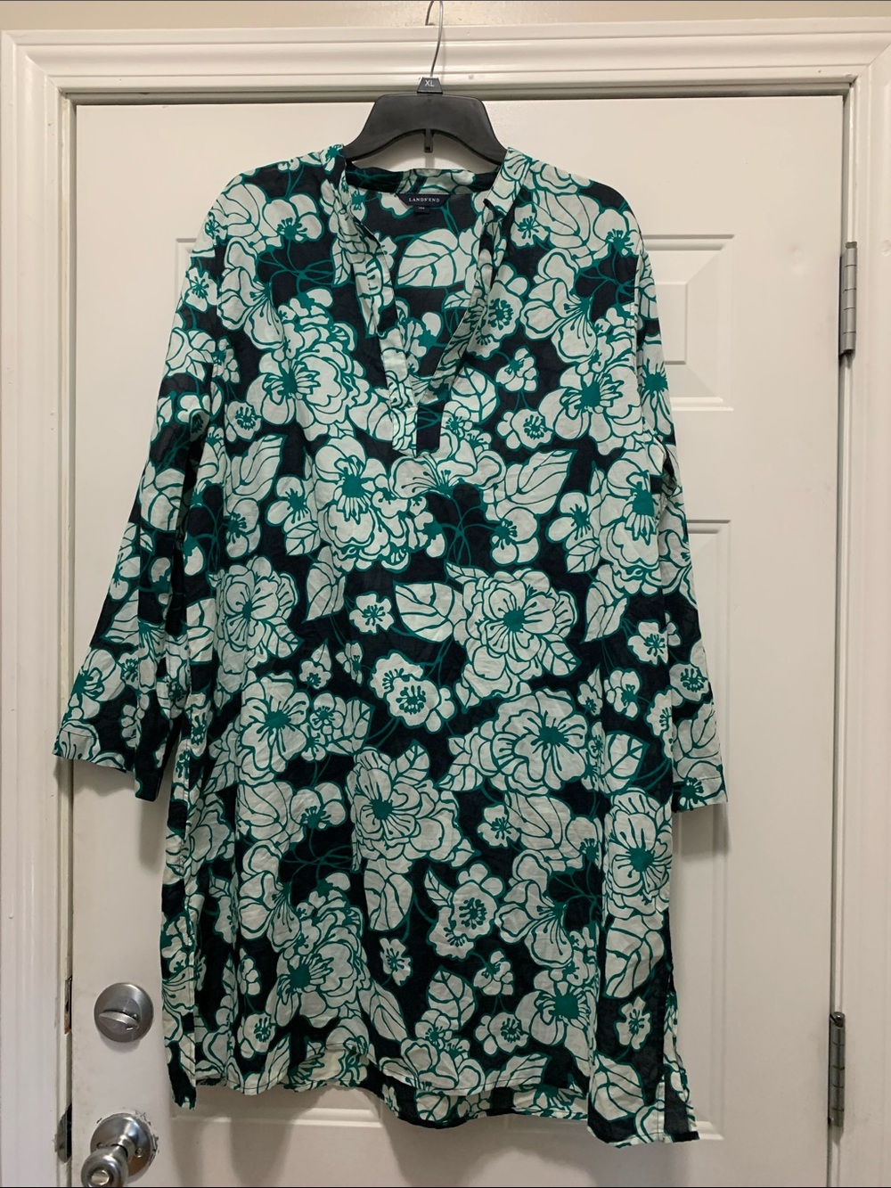 3/$15 Lands' End 100% Cotton Teal and White Floral Tunic Cover Up Size XL